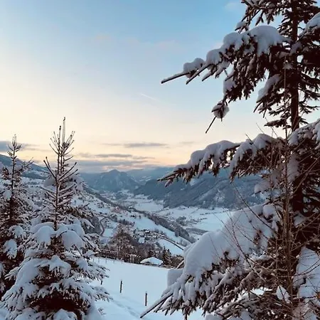 Haus An Der Planai Tatil Evi